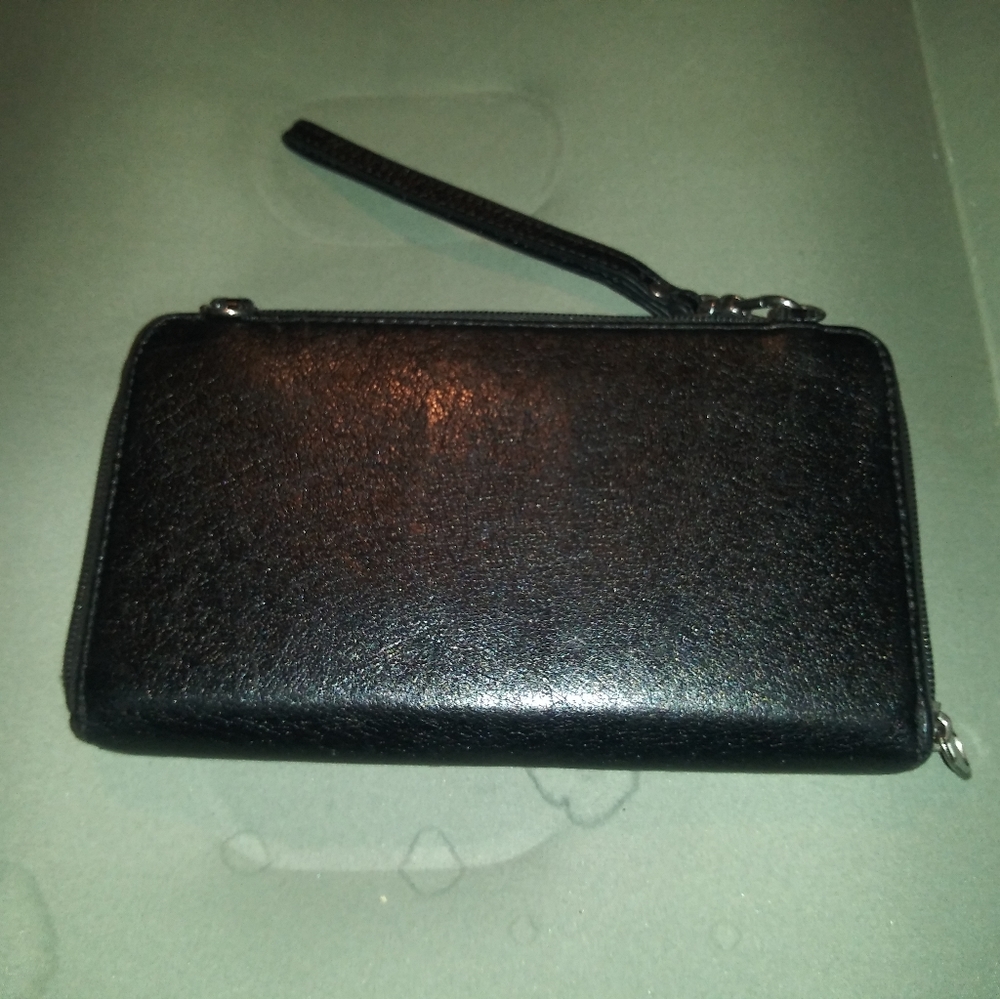 Black Wallet - Picture 2 of 4